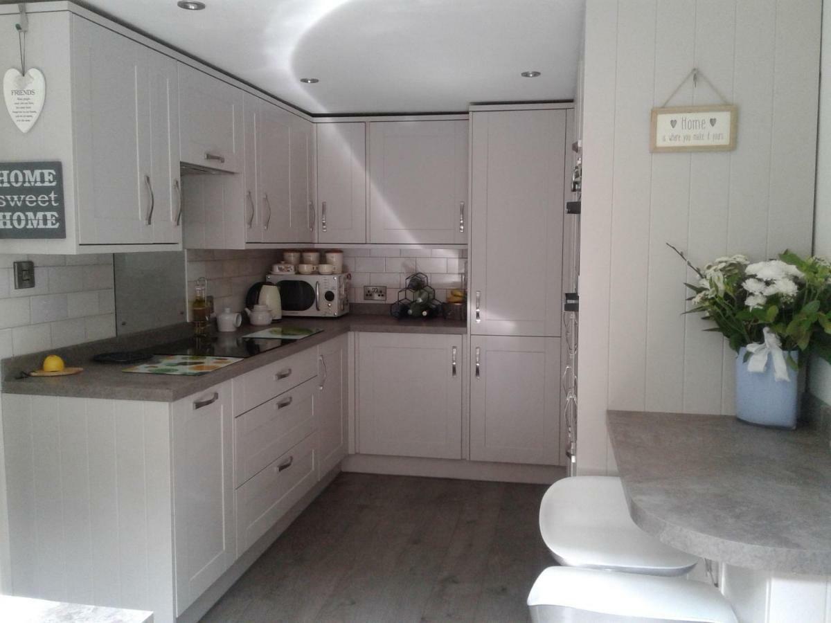 Lilac Cottage Тірск Екстер'єр фото